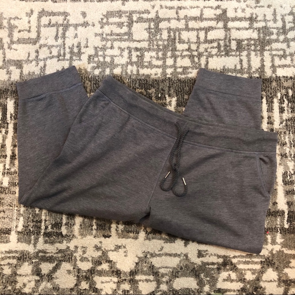 Champion Cropped Joggers, Size XL